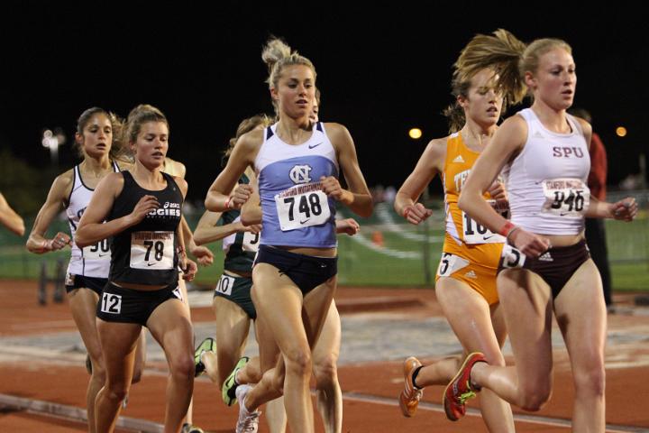 2010 Stanford Invite-College-271.JPG - 2010 Stanford Invitational, March 26-27, Cobb Track and Angell Field, Stanford,CA.